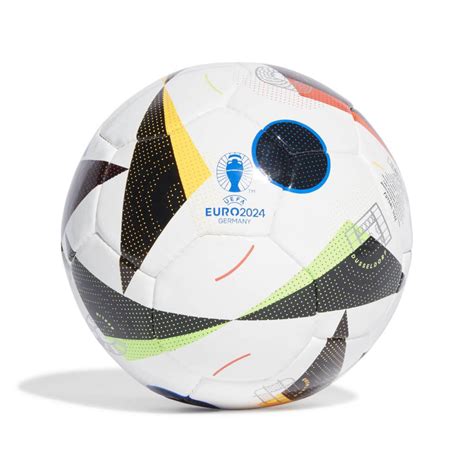 adidas EK 2024 Fussballliebe Pro Zaalvoetbal Maat 4 Wit Zwart 